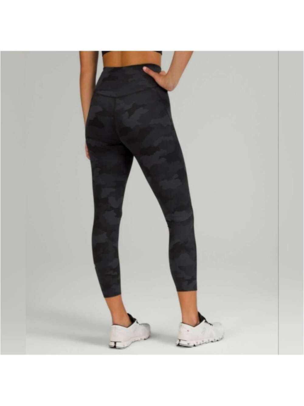 Lululemon Base Pace High-Rise Crop 23" size 4 in EUC